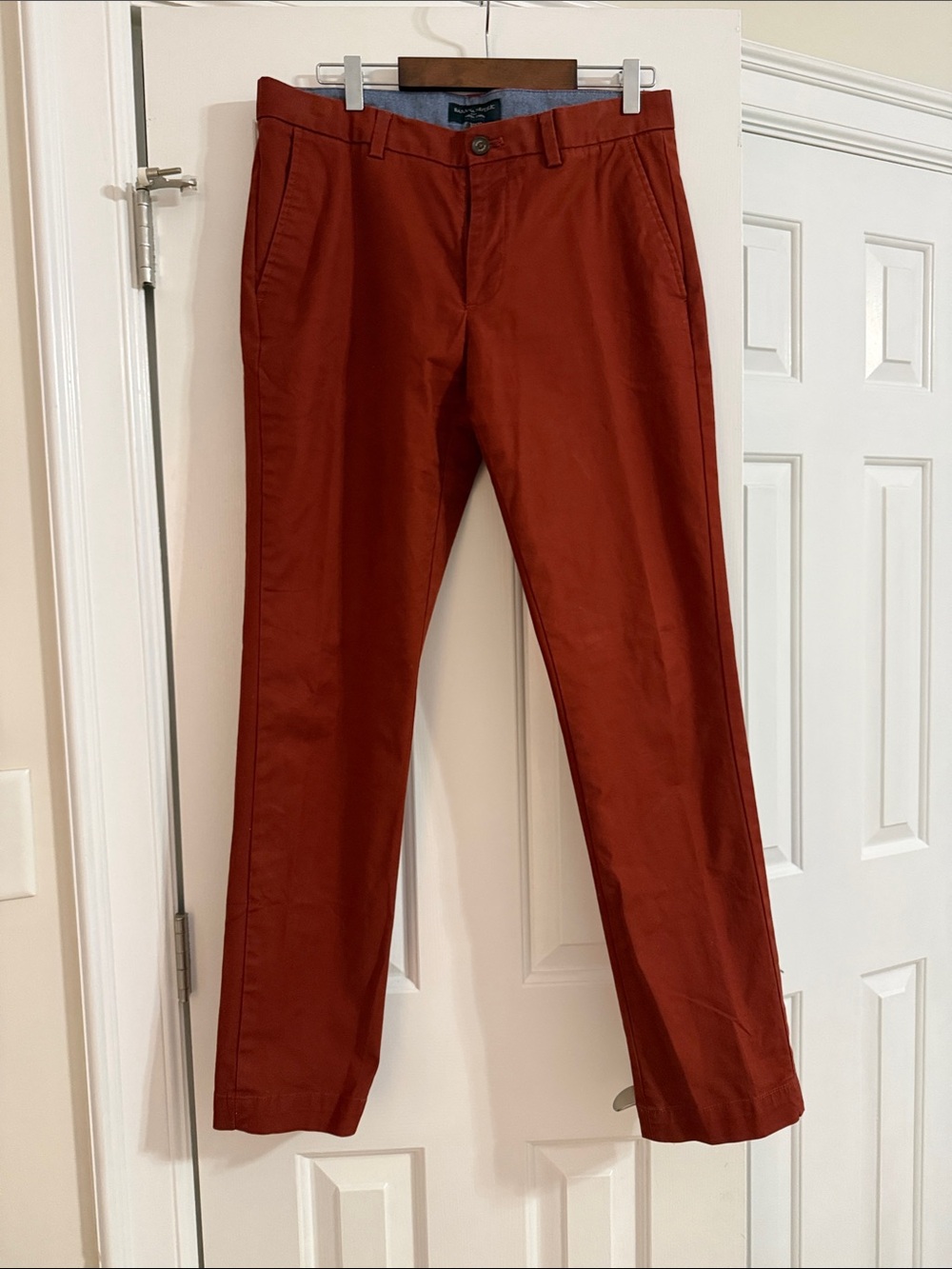 Banana Republic Men's Rust Red Chinos
